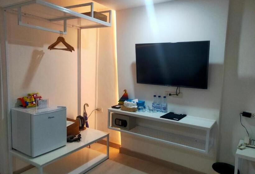 Bed By Boat @nonthaburi Pier