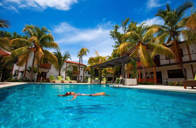 Boca Olas Resort Villas