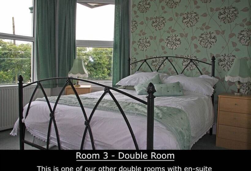 Drakewalls Bed And Breakfast