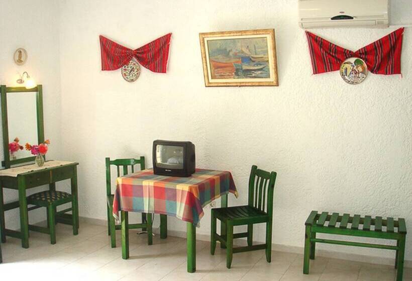 Finiki View Hotel Apartments