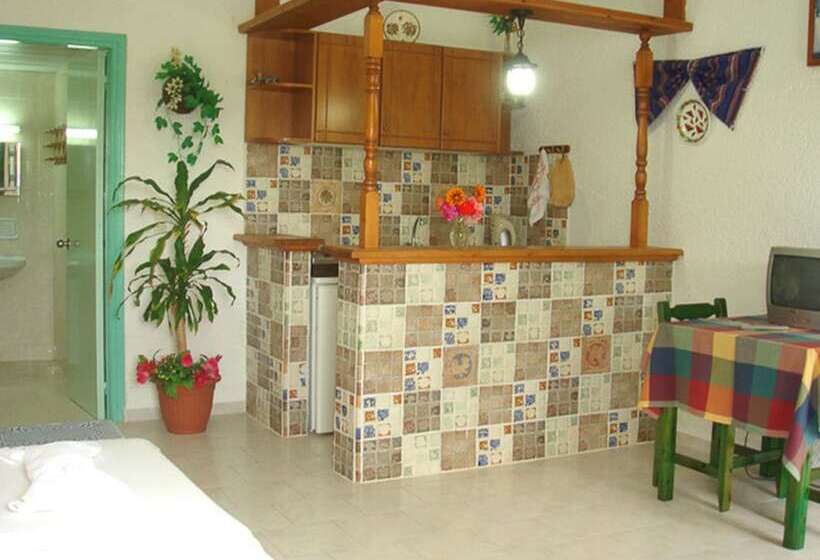 Finiki View Hotel Apartments