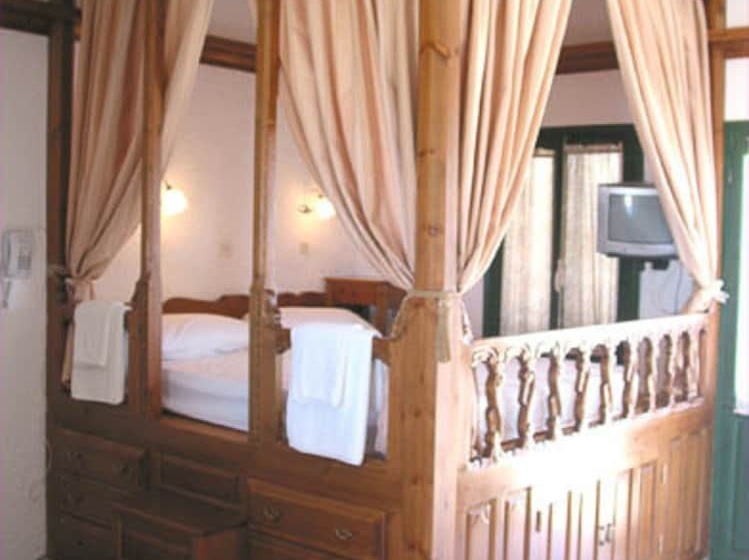 Finiki View Hotel Apartments