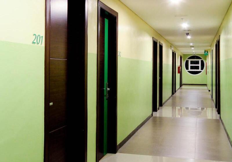 Go Hotels Puerto Princesa