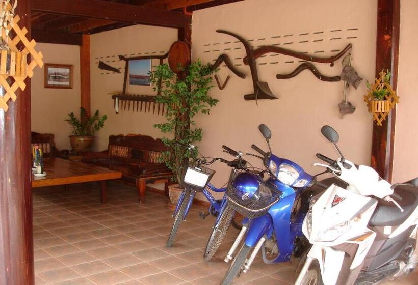 Home Stay Stc Bed And Breakfast