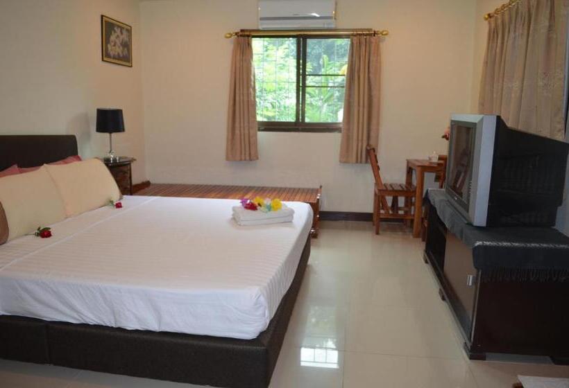 Home Stay Stc Bed And Breakfast