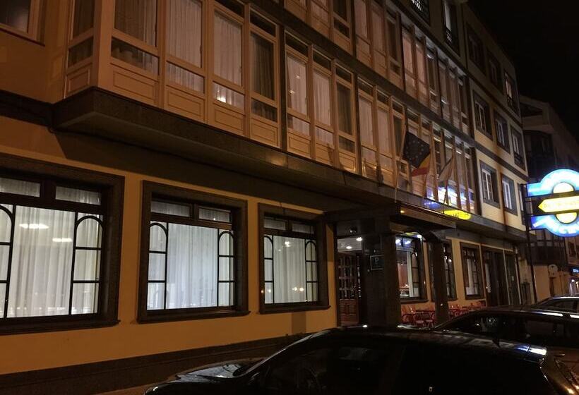 簡易ホテル La Cruz