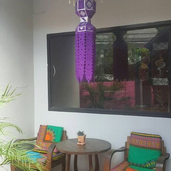 酒店 999 Triple Nine Guesthouse & Hostel Chiangmai