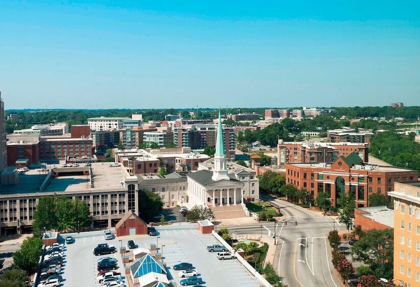 Отель Aloft Greenville Downtown