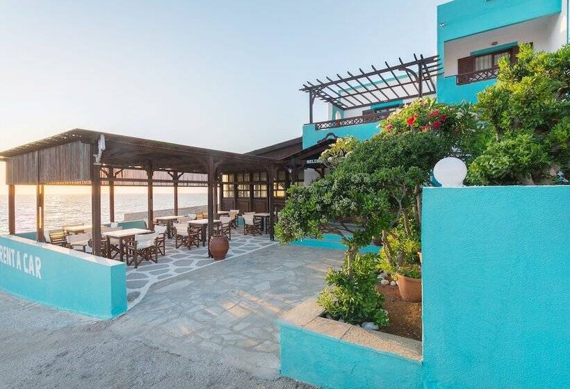 هتل Alpha Studios