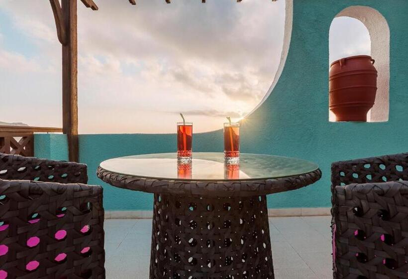 هتل Alpha Studios