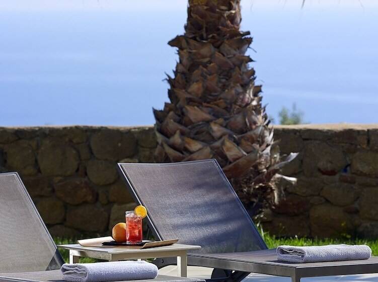 ホテル Anaxo Resort