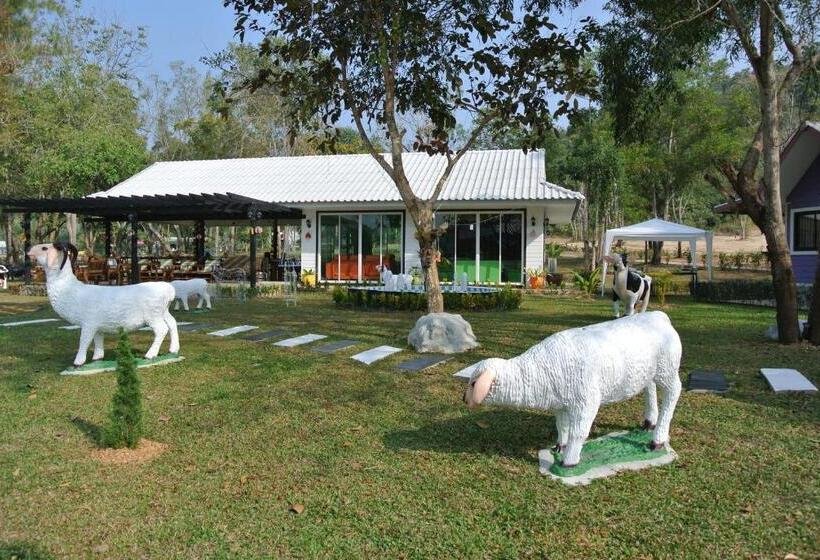 호텔 Baanraisooksangchan