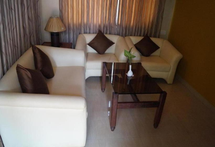 בית מלון כפרי Badami Court