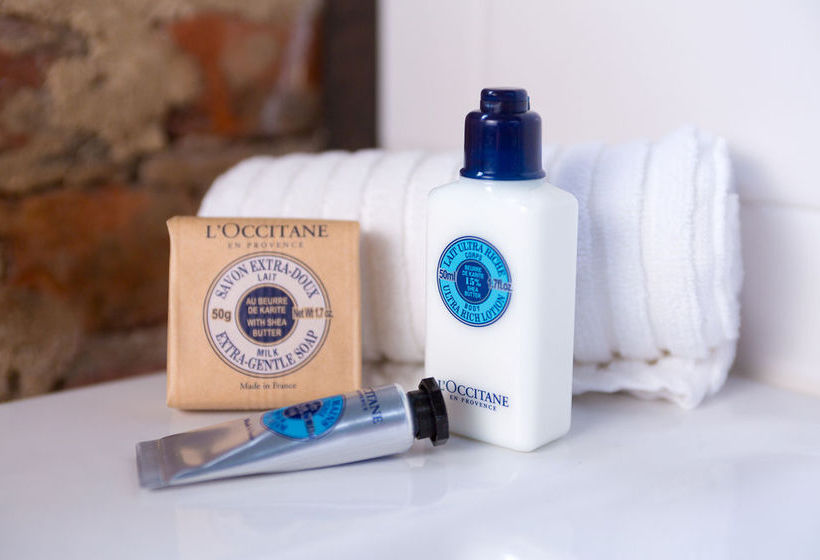 فندق Bunn House  A Boutique