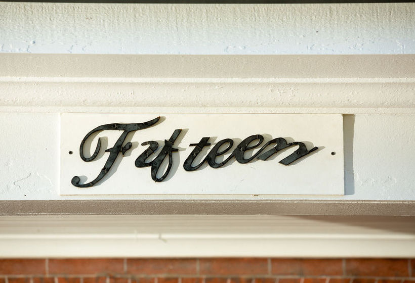 فندق Bunn House  A Boutique