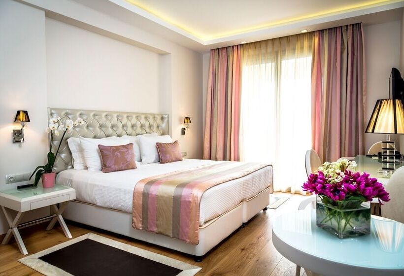 Calma Hotel & Spa