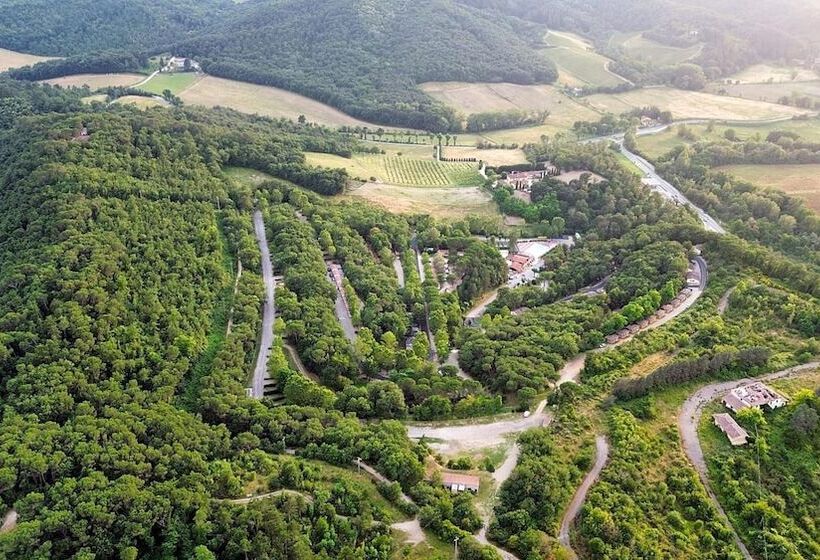 فندق Camping Village Mugello Verde