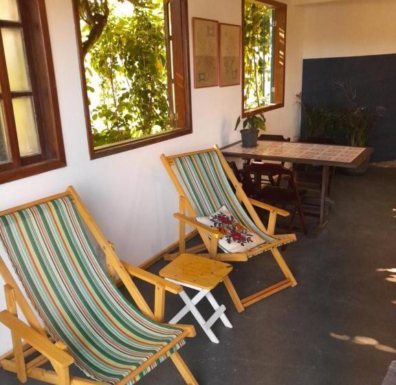 هتل Casa Dos Arcos Bed And Breakfast