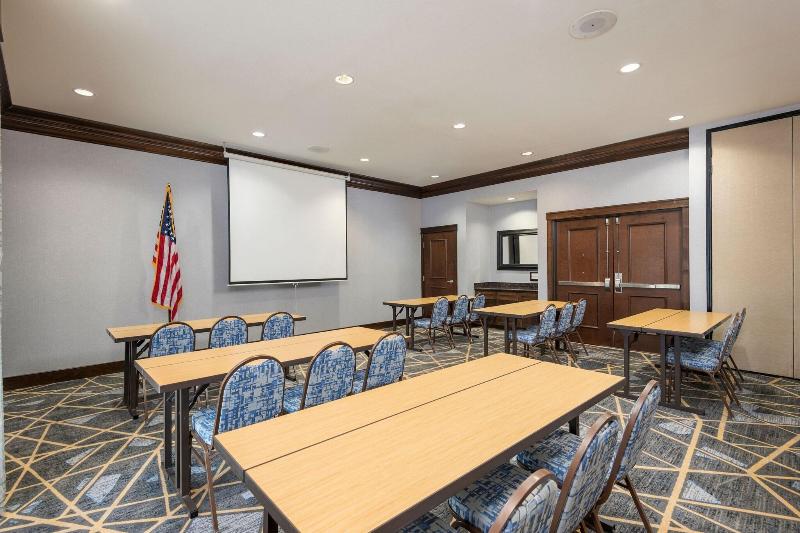 בית מלון כפרי Courtyard By Marriott Abilene Northeast