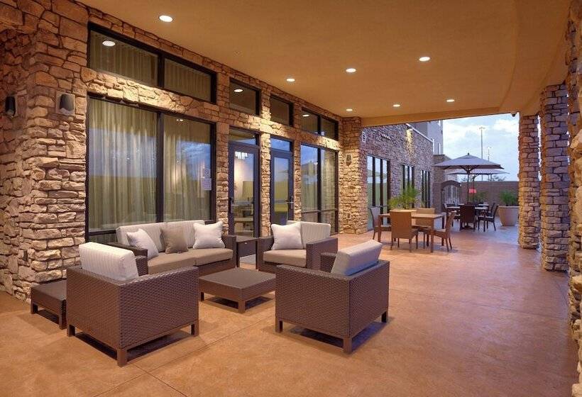 בית מלון כפרי Courtyard By Marriott Phoenix Mesa Gateway Airport