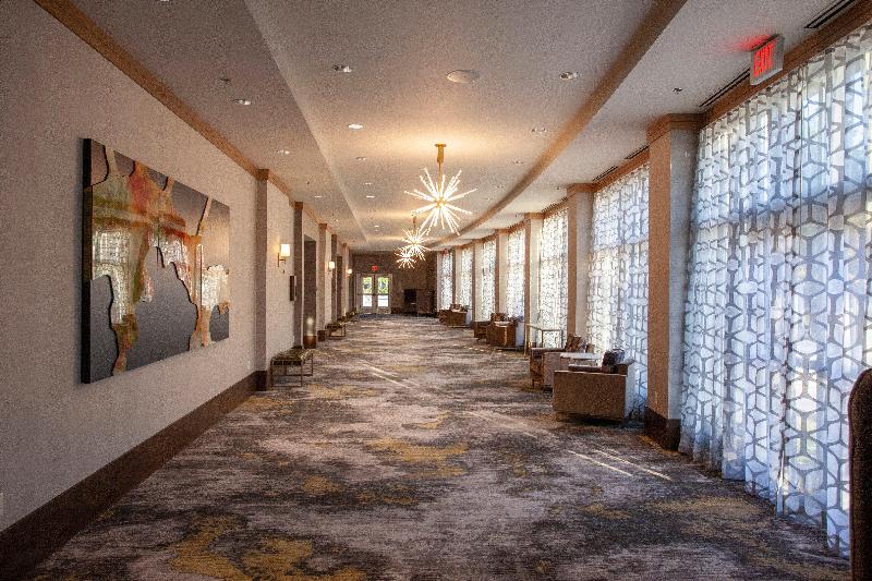 فندق Crowne Plaza Shenandoah   The Woodlands