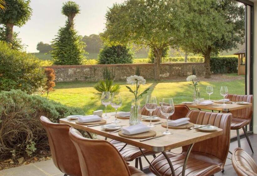 בית מלון כפרי Denbies Vineyard