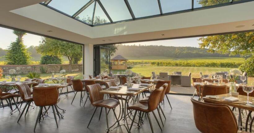 בית מלון כפרי Denbies Vineyard