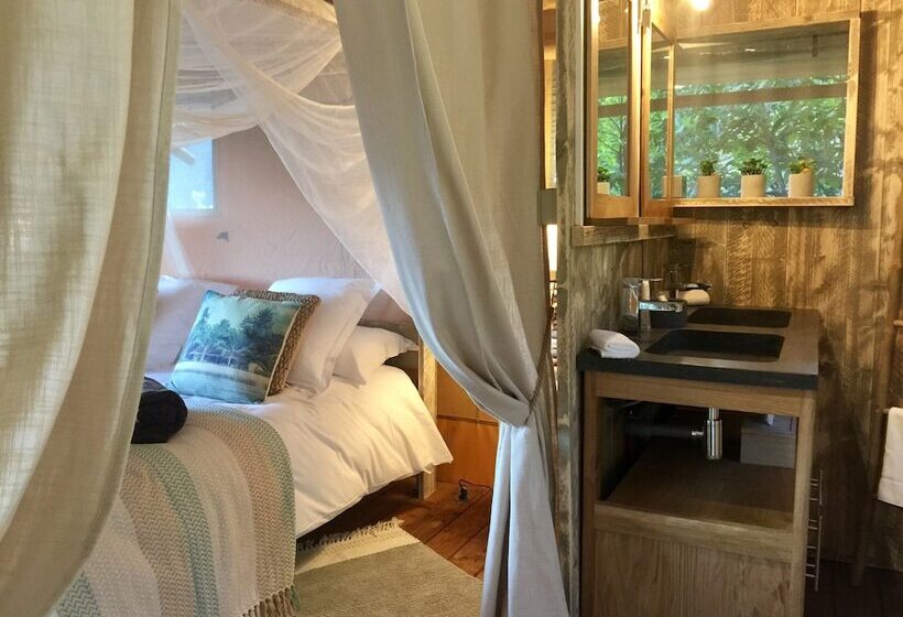 Отель Domaine De Chalvêches Hôtel Spa 4