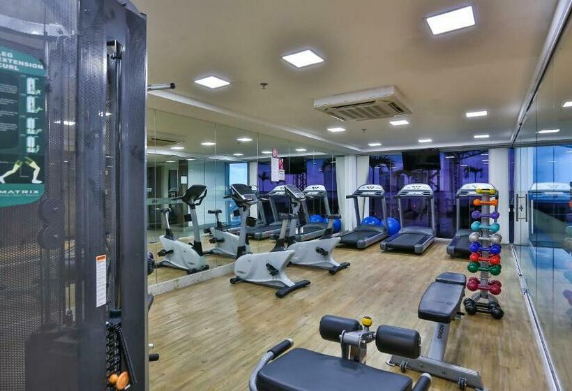 فندق Roomo Praia De Boa Viagem Residencial