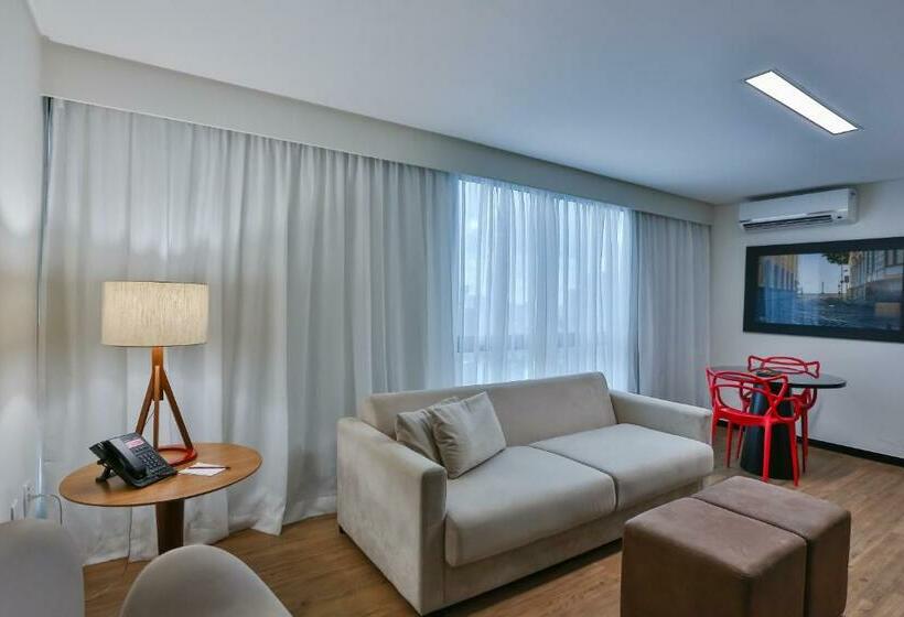 فندق Roomo Praia De Boa Viagem Residencial