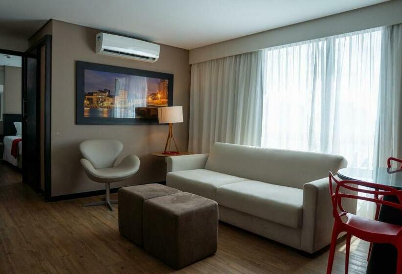 فندق Roomo Praia De Boa Viagem Residencial