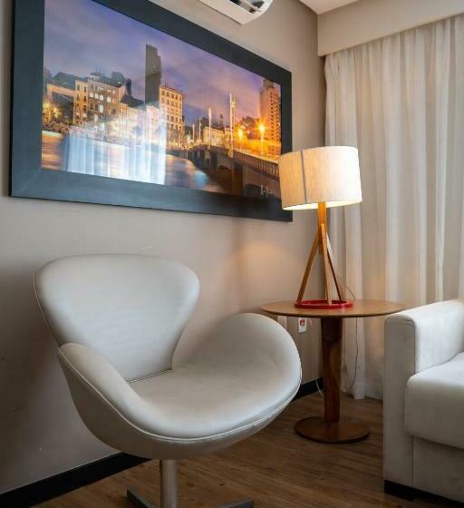 فندق Roomo Praia De Boa Viagem Residencial