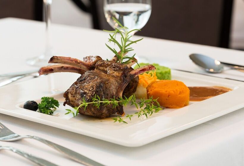 هتل Ensana Esplanade