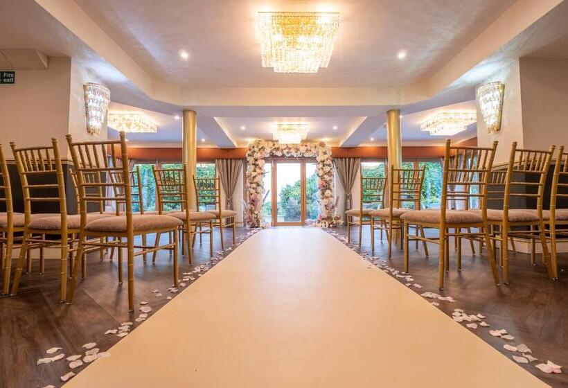 בית מלון כפרי Enterkine Country House Resort