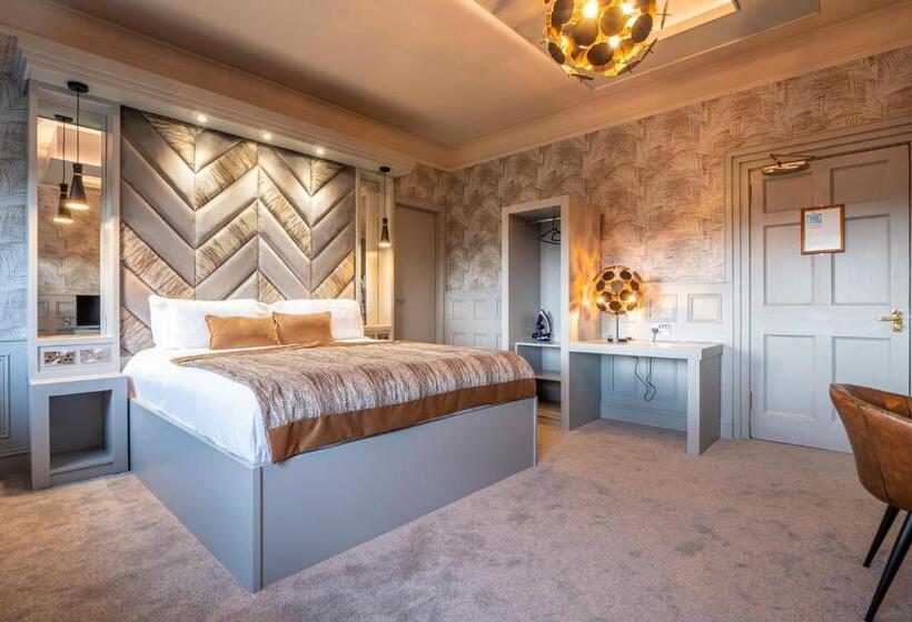 בית מלון כפרי Enterkine Country House Resort