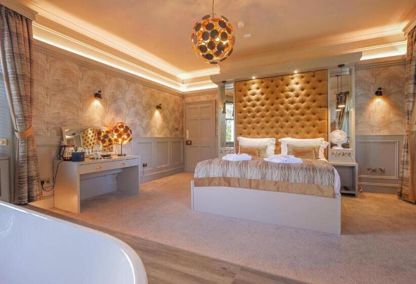 בית מלון כפרי Enterkine Country House Resort