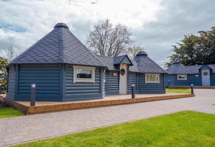 בית מלון כפרי Enterkine Country House Resort