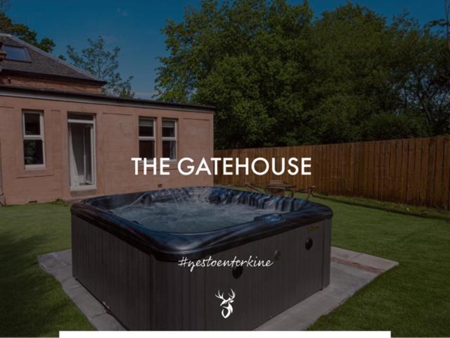 בית מלון כפרי Enterkine Country House Resort