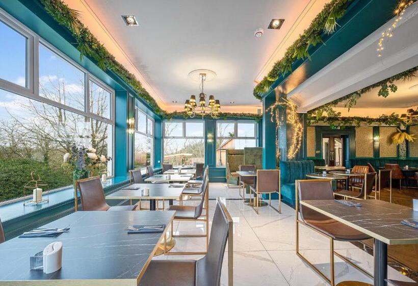 בית מלון כפרי Enterkine Country House Resort