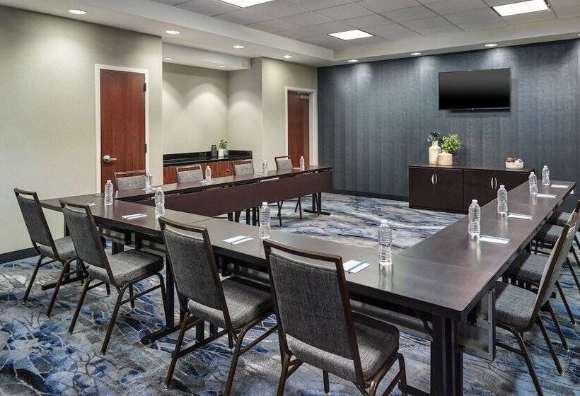 فندق Fairfield Inn & Suites By Marriott Jackson