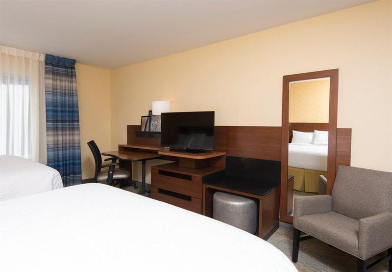בית מלון כפרי Fairfield Inn & Suites By Marriott Tampa Westshore/airport