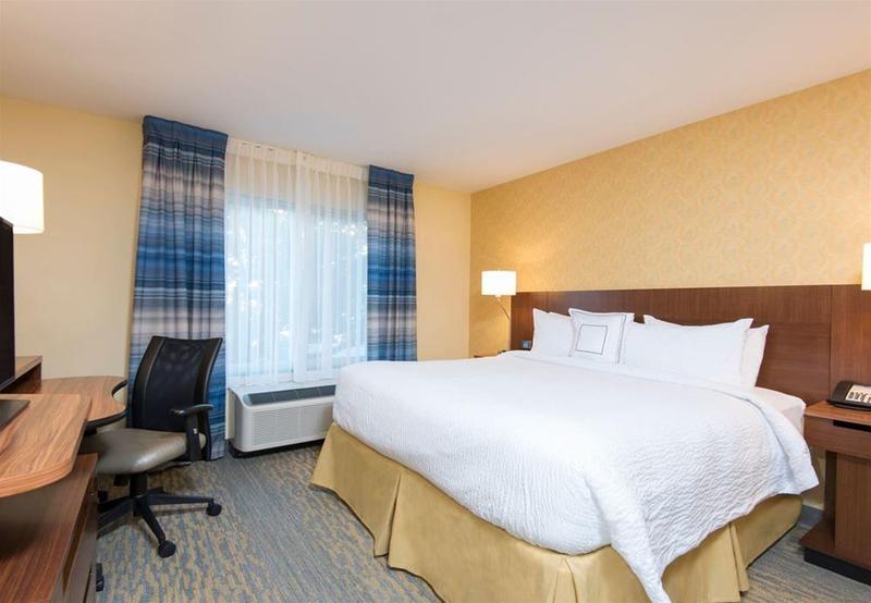 בית מלון כפרי Fairfield Inn & Suites By Marriott Tampa Westshore/airport