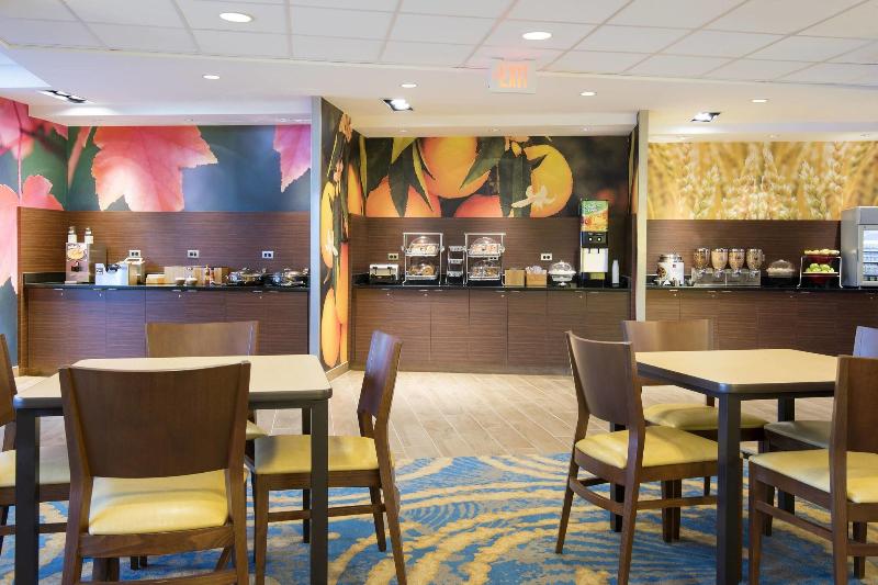 فندق Fairfield Inn & Suites By Marriott Tampa Westshore/airport