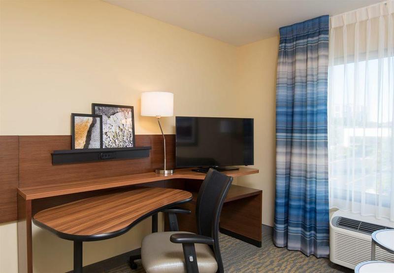 בית מלון כפרי Fairfield Inn & Suites By Marriott Tampa Westshore/airport