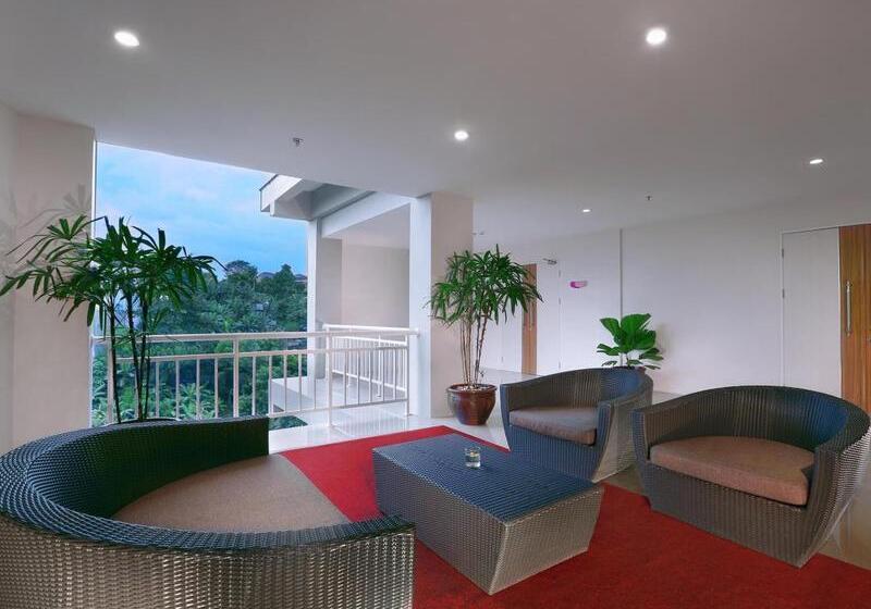 Favehotel Simpang Lima   Semarang