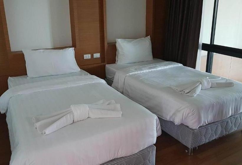 호텔 Hamilton Grand Residence