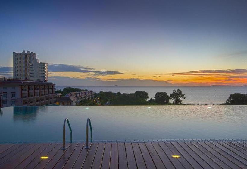 호텔 Hamilton Grand Residence