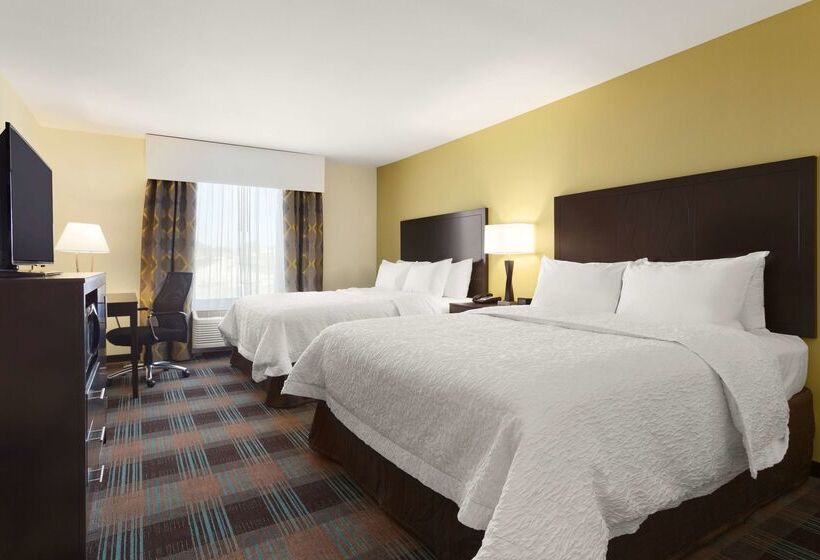 فندق Hampton Inn Fairmont