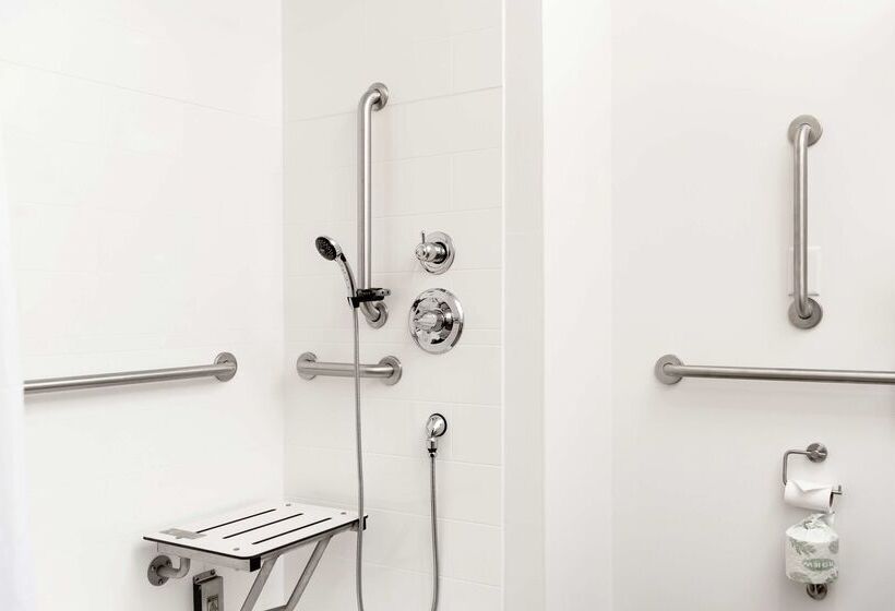 ホテル Hampton Inn & Suites La Crosse Downtown