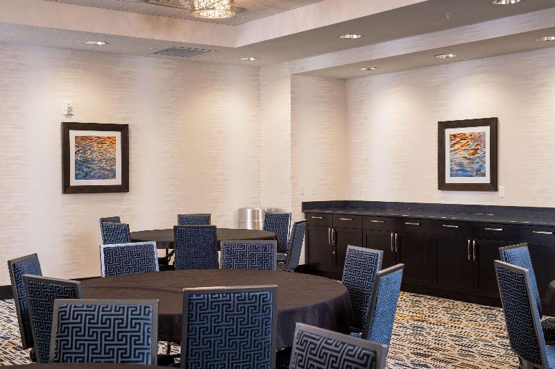 فندق Hampton Inn & Suites La Crosse Downtown